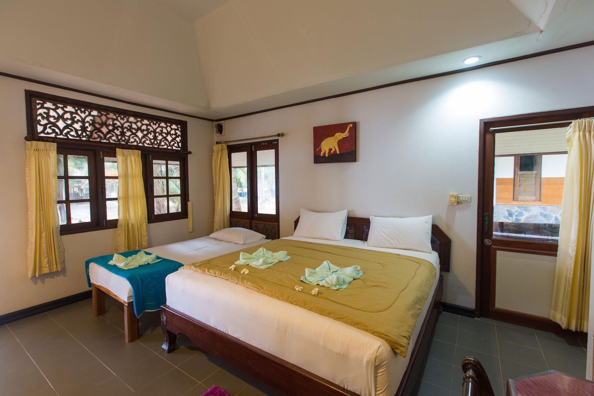Koh Talu Island Resort Bang Saphan Noi Buitenkant foto