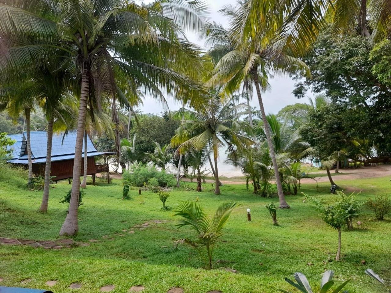 Koh Talu Island Resort Bang Saphan Noi Buitenkant foto