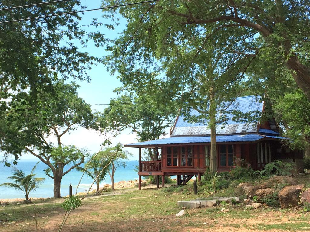 Koh Talu Island Resort Bang Saphan Noi Buitenkant foto