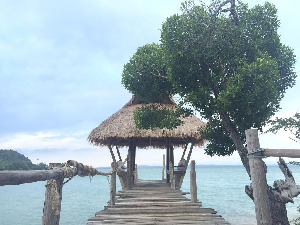 Koh Talu Island Resort Bang Saphan Noi Buitenkant foto